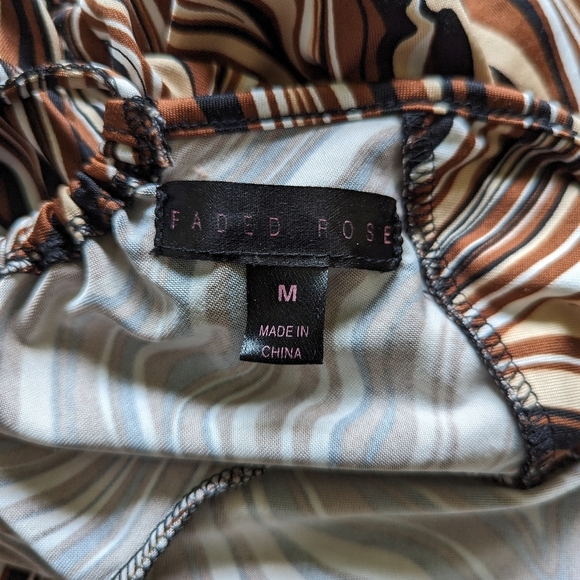 Faded rose geometric boho Y2K hippie backless cropped top size medium - Picture 4 of 9